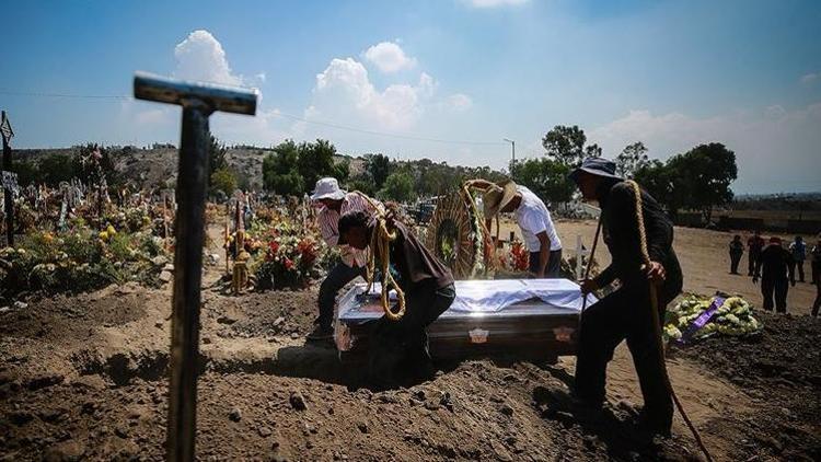 Meksikada Kovid-19 kaynaklı ölümler 100 bini aştı