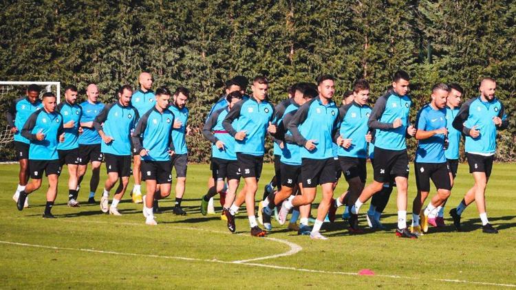 Altay’da taşlar oynayacak İlk 11de radikal değişiklikler...