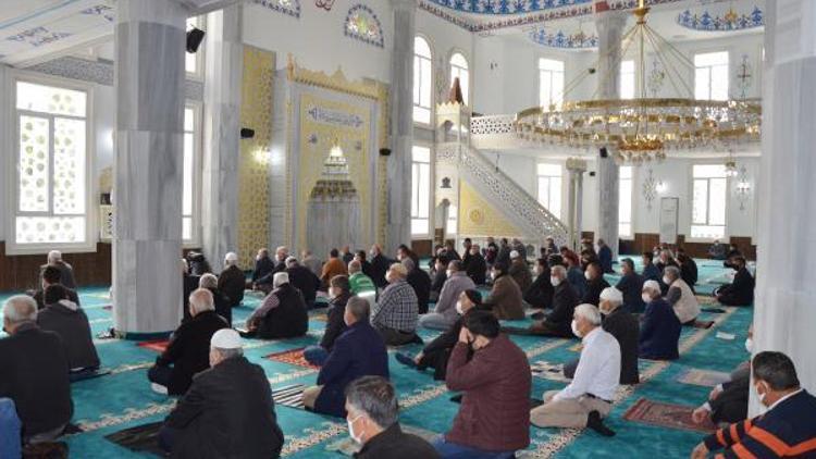 Serik Merkez Camii ibadete açıldı