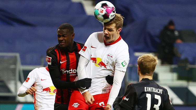 Leipzig, Eintracht Frankfurt deplasmanından 1 puanla döndü