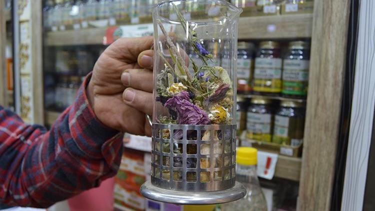 20 bitkili kış çayı gribe karşı koruyor