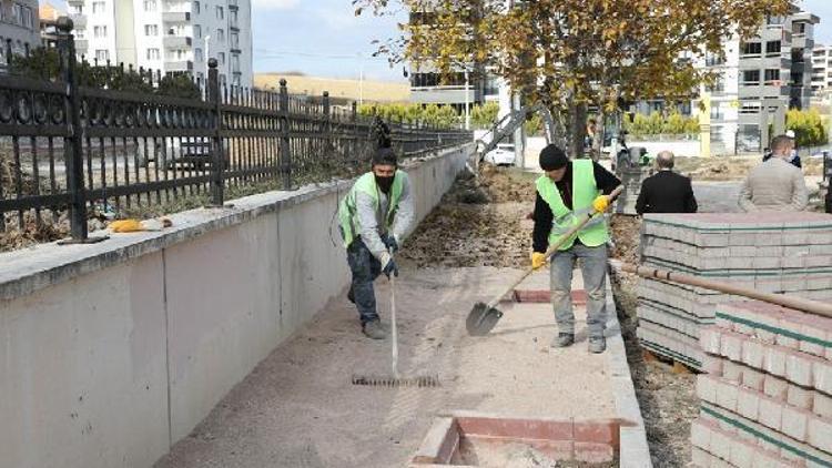 İnegöl Belediyesi Yeni Mahalleye otopark çalışmalarına başladı