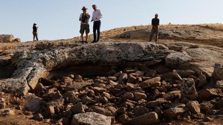 Şanlıurfada Göbeklitepeden sonra Karahantepe heyecanı