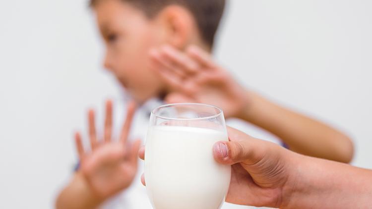 İnek sütü protein alerjisinde ne yapmalıyız?