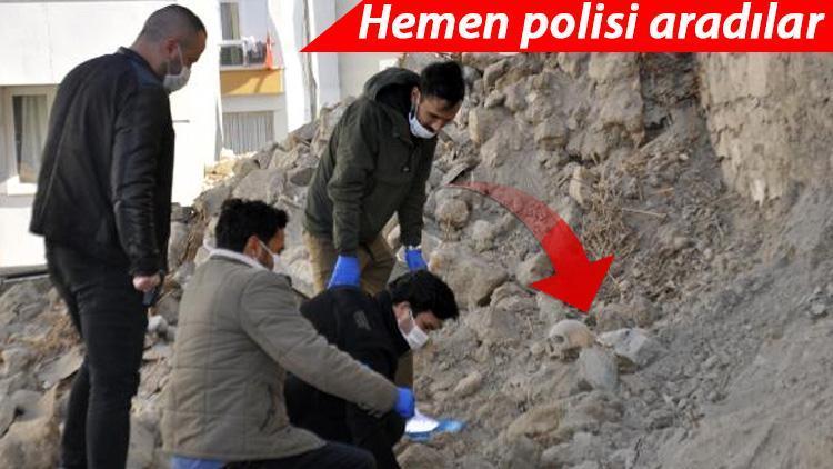 Bina yıkımında ekipler şaşkına döndü Hemen polisi aradılar