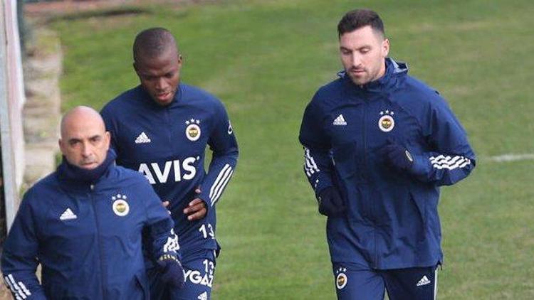 Fenerbahçede Denizlispor hazırlıkları Sinan Gümüş ve Enner Valencia negatife döndü...