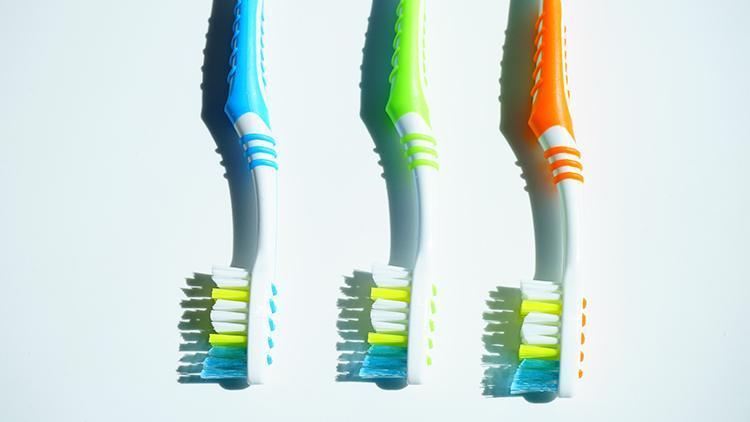 Diş fırçaları doğru şekilde nasıl saklanır?