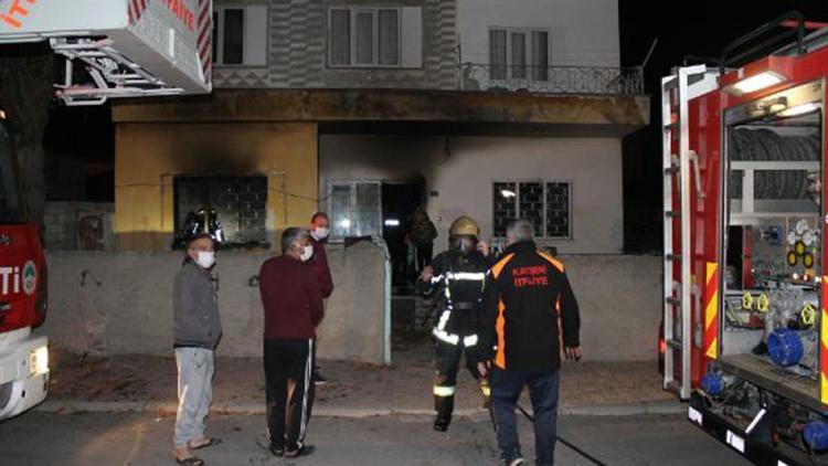 Kayseride, Suriyeli ailenin yaşadığı evde sobadan yangın çıktı