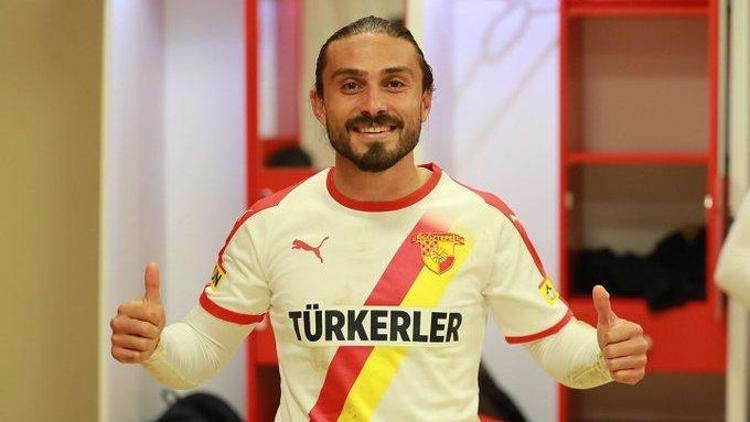 Halil Akbunar dalya diyecek Göztepe ile Süper Ligde 100. maçına çıkacak...