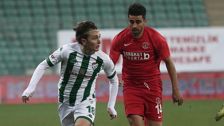 Bursaspor: 1 - Bereket Sigorta Ümraniyespor: 3