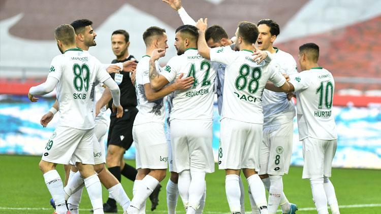 Konyaspor performansıyla göz dolduruyor