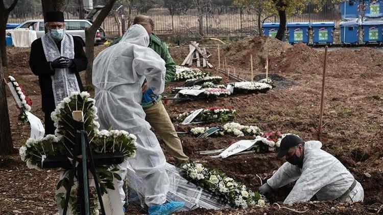 Yunanistanda Kovid-19 karantinası 7 Ocaka kadar uzatılacak