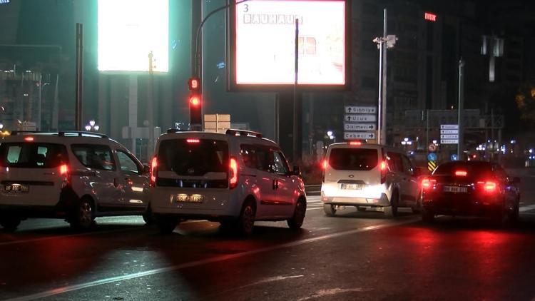 Sabaha karşı Kızılay trafiği