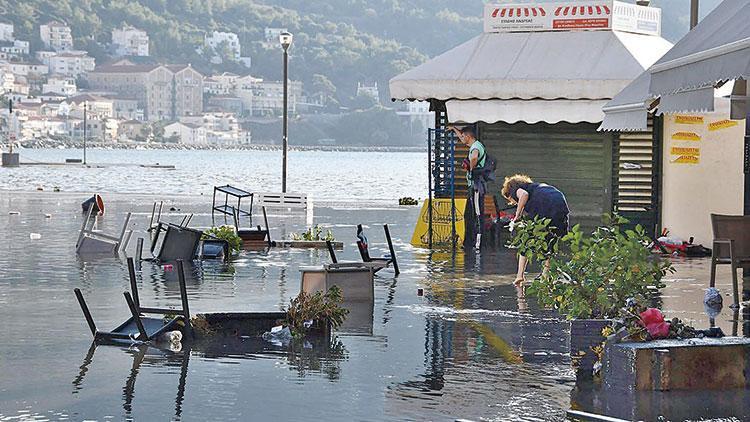 Deprem Ege’nin yapısını değiştirdi: Sisam Adası yükseldi, Gümüldür ve Menderes çöktü