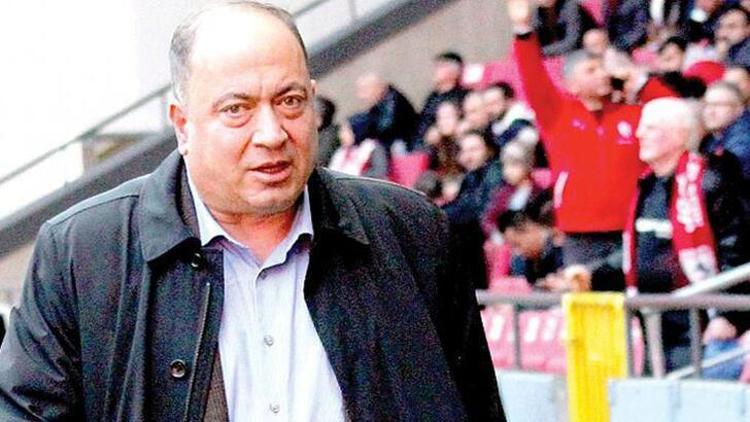 Mustafa Erkanat kimdir, kaç yaşında vefat etti Samsunspor 2. Başkanı Mustafa Erkanat hayatını kaybetti