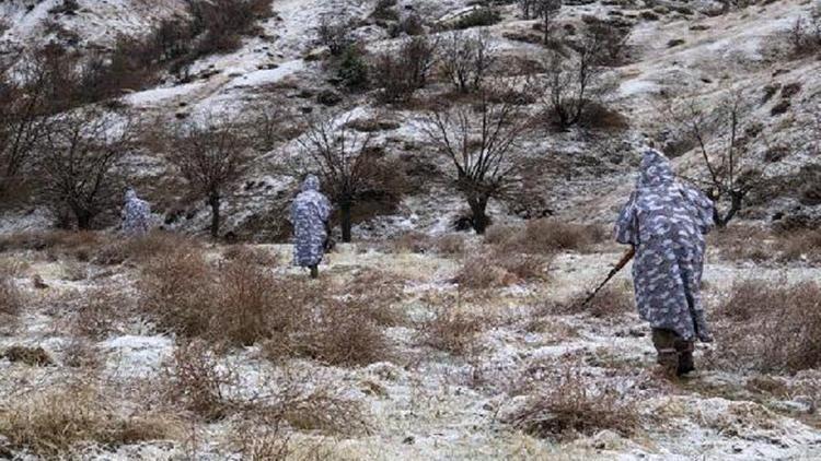 Bingölde PKKlı teröristlere ait mühimmat ve malzeme ele geçti