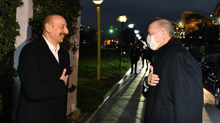 Cumhurbaşkanı Erdoğan, Azerbaycandan ayrıldı