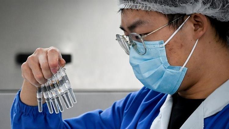 Meksika Çin ilaç şirketi CanSinodan 35 milyon aşı alımı için anlaştı