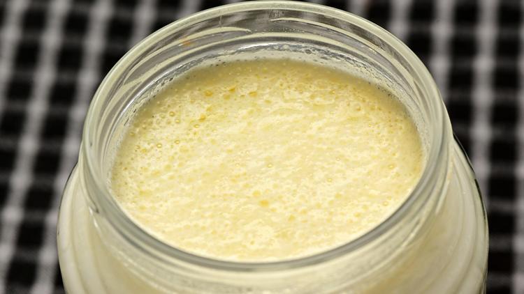 Virüse karşı bağışıklığı güçlendirmek için ev yapımı yoğurt yenmeli