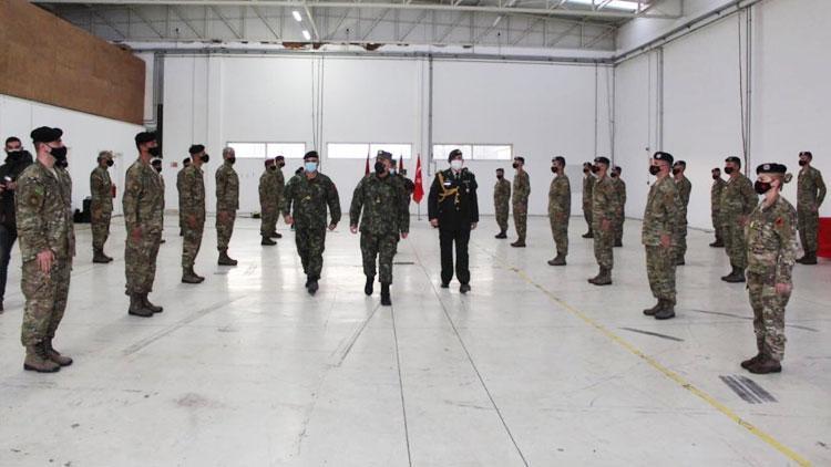 Türkiyeden Arnavutluk ordusuna piyade tüfeği ve üniforma desteği