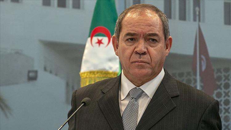 Cezayir: Trumpın, Batı Sahra kararının hiçbir hukuki geçerliliği yok