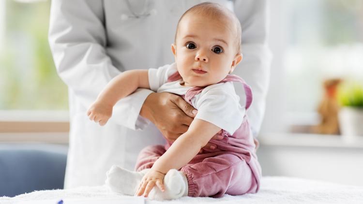 Erken dönemde sezaryenle doğan bebeklerin böbrek gelişimi olumsuz etkilenebilir