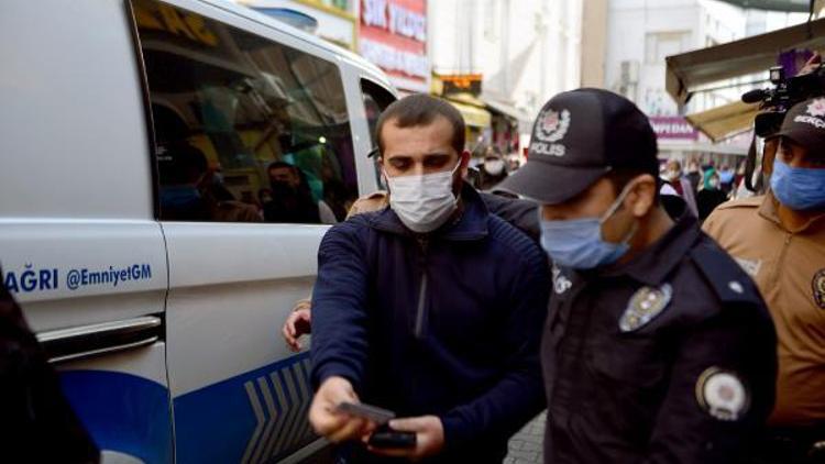 Maskesiz yakalanınca yok demişti Polis merkezine giderken kimliğini gösterdi