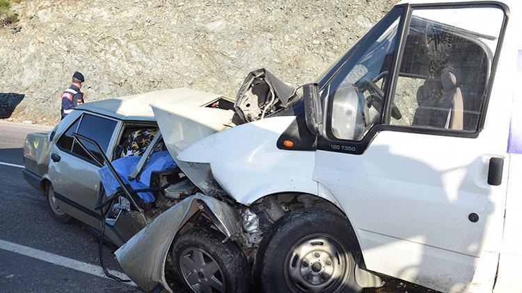 Son dakika... Antalyada feci kaza: 2 kişi hayatını kaybetti İki gün önce baba olmuştu