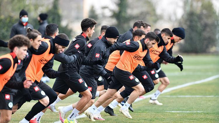Konyaspor, Altınordu maçının hazırlıklarını tamamladı