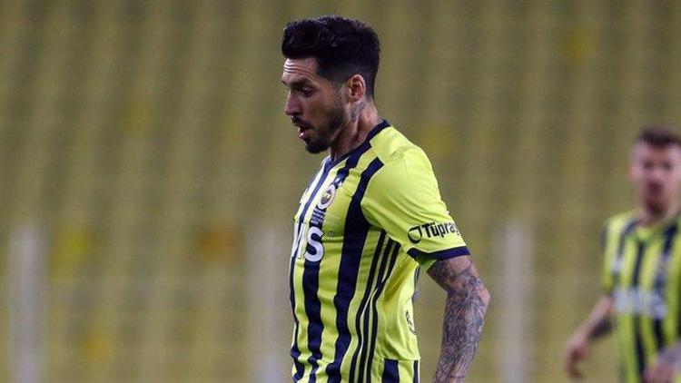 Son Dakika | Fenerbahçede Jose Sosa antrenmana katılmadı