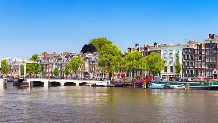 Hollandanın kanallar diyarı: Amsterdam