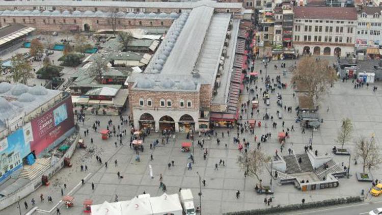 Eminönü ve çevresindeki yoğunluk havadan görüntülendi