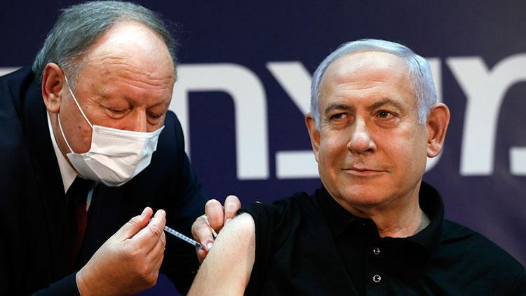 İsrailde ilk koronavirüs aşısı canlı yayında Netanyahuya yapıldı