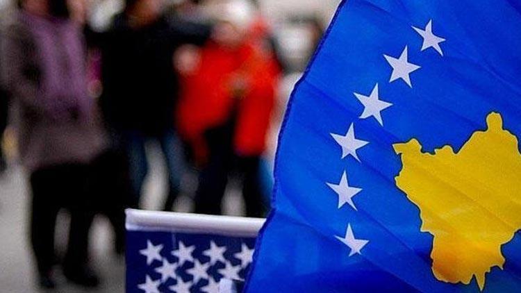 Kosova’da hükümet düştü