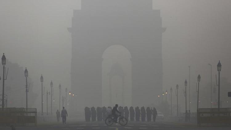 Hindistanda hava kirliliği geçen yıl 1,67 milyon kişinin ölümüne yol açtı