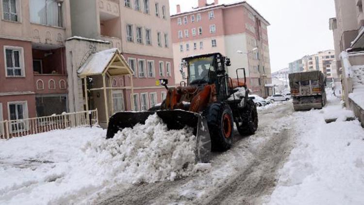 Bitlis’te 137 köy yolu ulaşıma açıldı