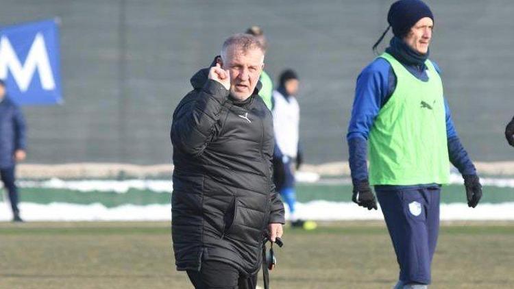 BB Erzurumspor, Mesut Bakkal yönetiminde ilk idmanını yaptı