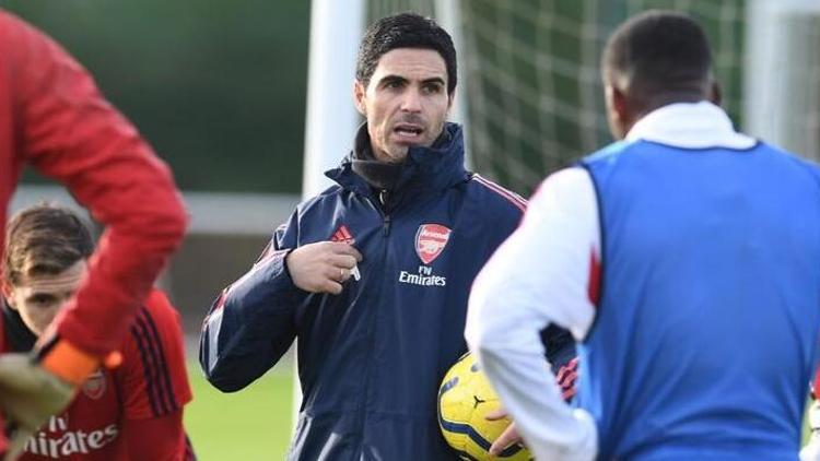 Arsenalda Arteta ligde kalma hesabı yapıyor