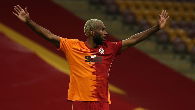 Galatasarayda Ryan Babel tam 12 kilo kaybetti