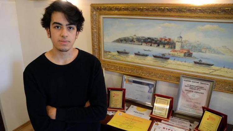 Lise öğrencisi Barkan Canbolattan gururlandıran başarı