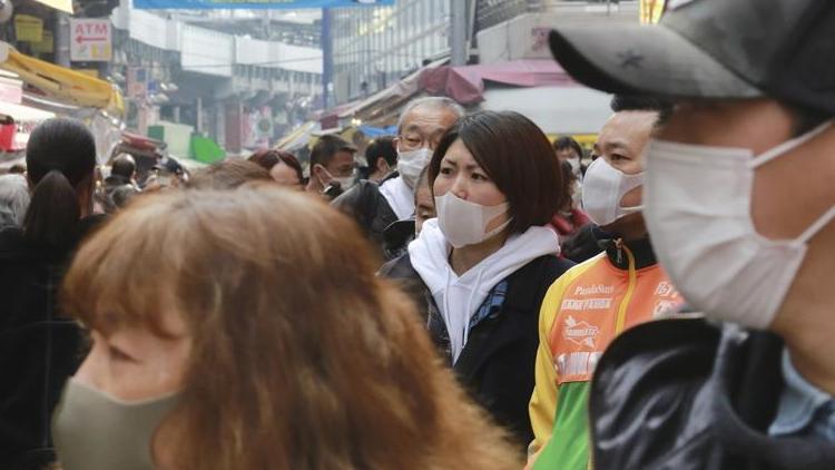 Japonya Kovid-19 mutasyonu nedeniyle sınır tedbirlerini sıkılaştırdı