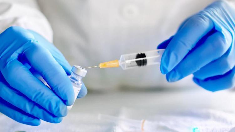 Aşı araştırmalarıyla ilgili iki yeni gelişmiş tehdit ortaya çıktı