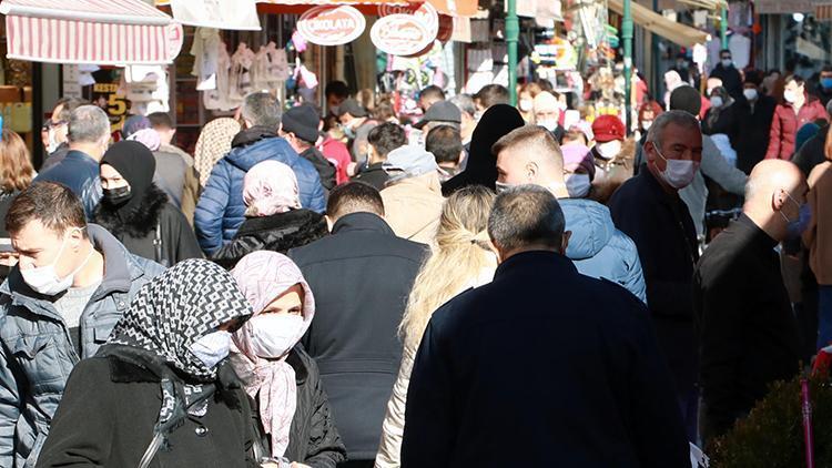 Eskişehir’de yılbaşı kısıtlaması öncesi ‘alışveriş’ yoğunluğu