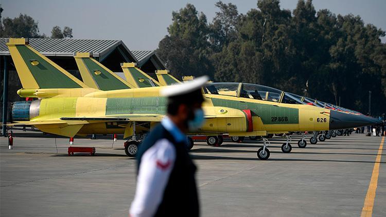 Pakistan, Çin ile ortak üretilen 14 savaş uçağını teslim aldığını açıkladı
