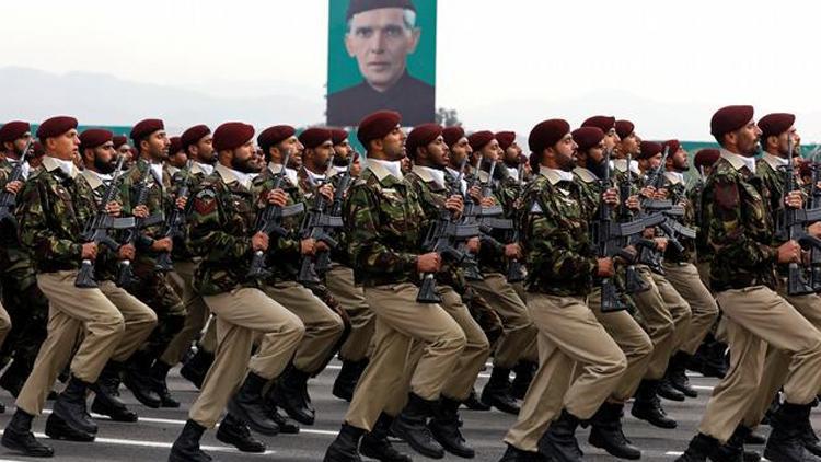 Hindistan ve Pakistan arasında Keşmir gerginliği, 1 Pakistan askeri hayatını kaybetti