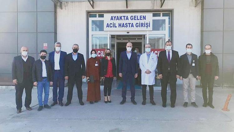 İznik’te AK Parti heyetinden hastalara moral ziyareti