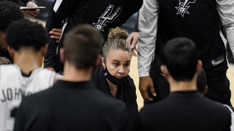 NBA Tarihine geçen kadın: Becky Hammon