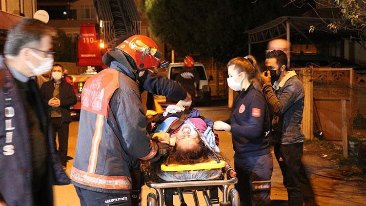 Sakaryada hareketli gece Mahalleli sokağa döküldü