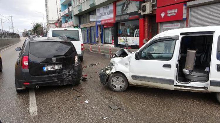 Uygulama noktasında zincirleme kaza: 2 yaralı