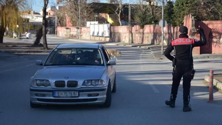 Edirnede yılın ilk günü kısıtlama uygulaması